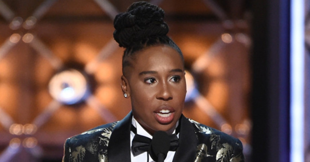 Lena Waithe Becomes First Black Woman to Win Comedy Writing Emmy - E